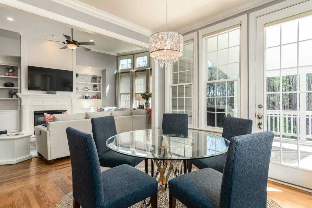 Open-plan dining area in a vacation rental